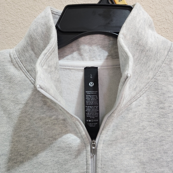 lululemon athletica Men's Gray Sweater - Picture 1 of 7